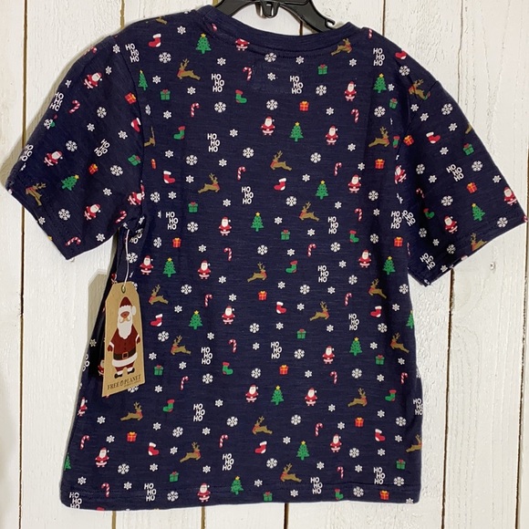 Free Planet Christmas T-Shirt - Picture 6 of 10